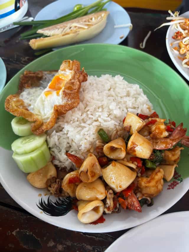 ผัดไทยกวางตุ้ง (จี้ดวง)