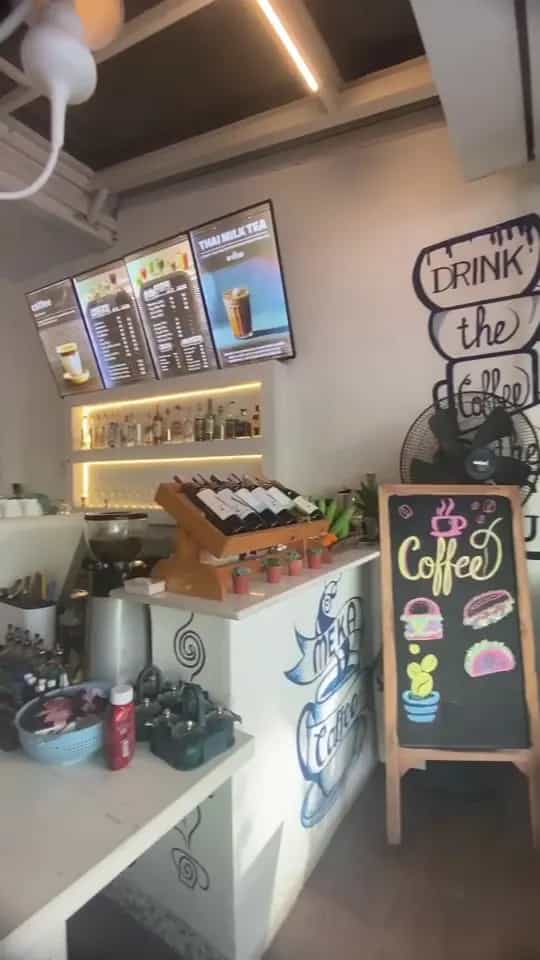 Meka Cafe & Restaurant