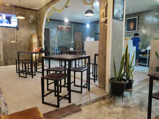 Teiw Tong restaurants --เตี๋ยวตง อาหารตามสั่ง