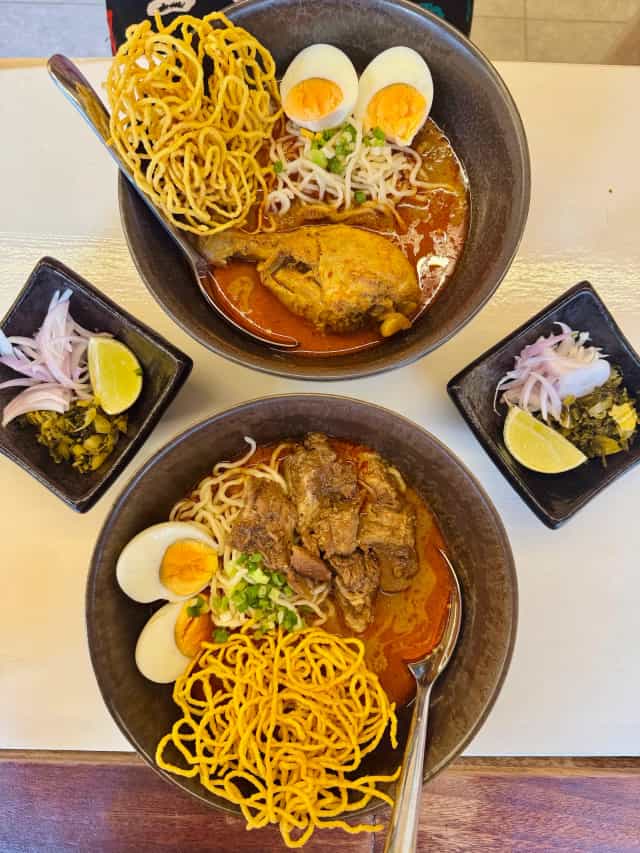 ข้าวซอยบ้านเฮา | BAAN HAUS
