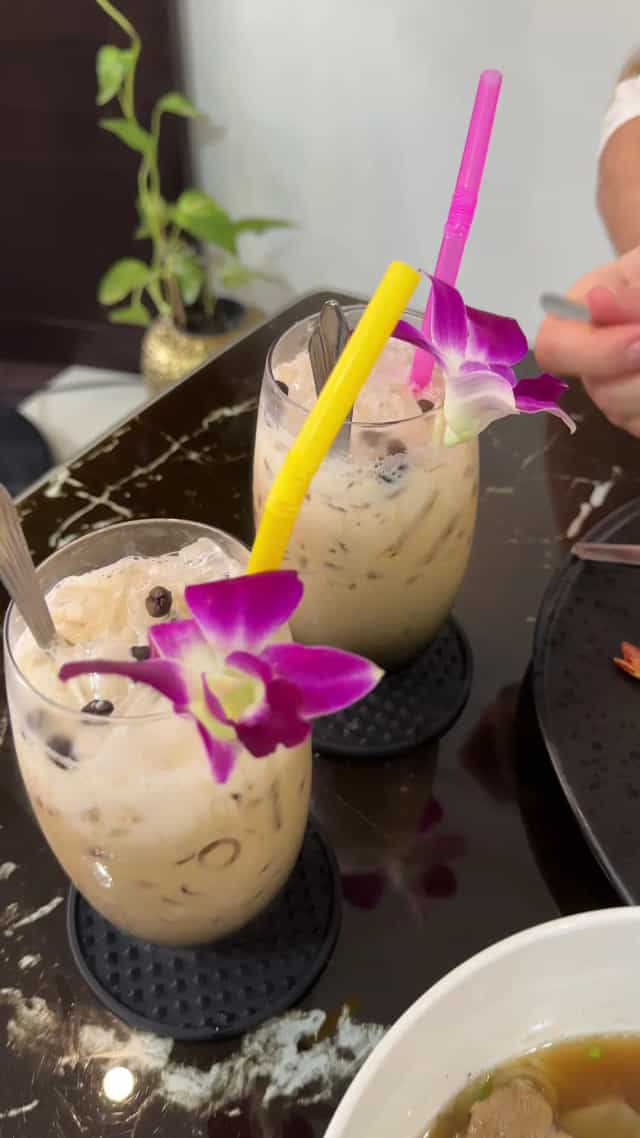1000009 Thai Noodle Restaurant Phuket ล้าน9ก๋วยเตี๋ยว