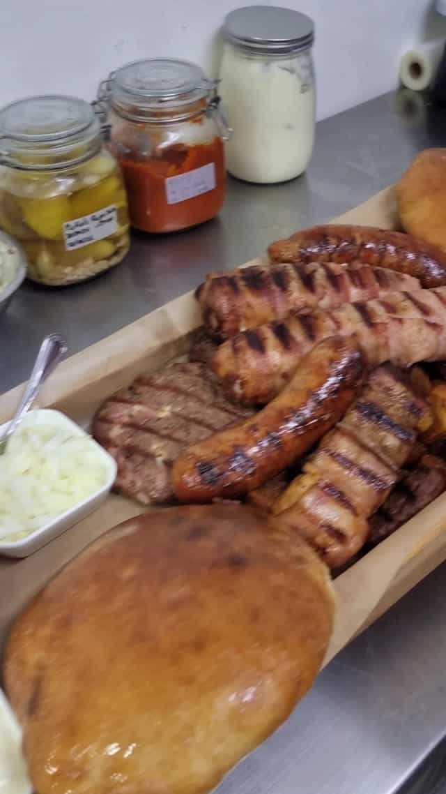 BALKAN GRILL Ngatie
