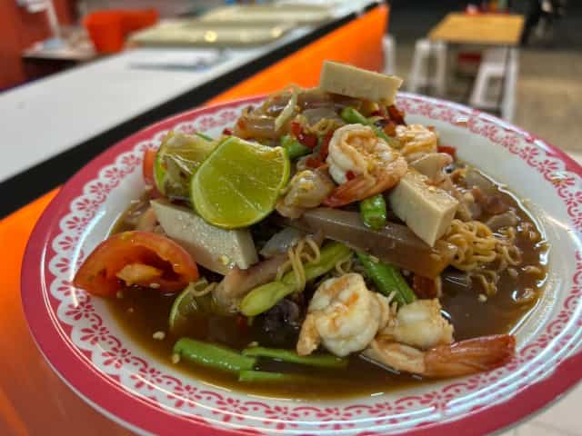 แจ่วฮ้อนอุดร สาขาในเมืองภูเก็ต