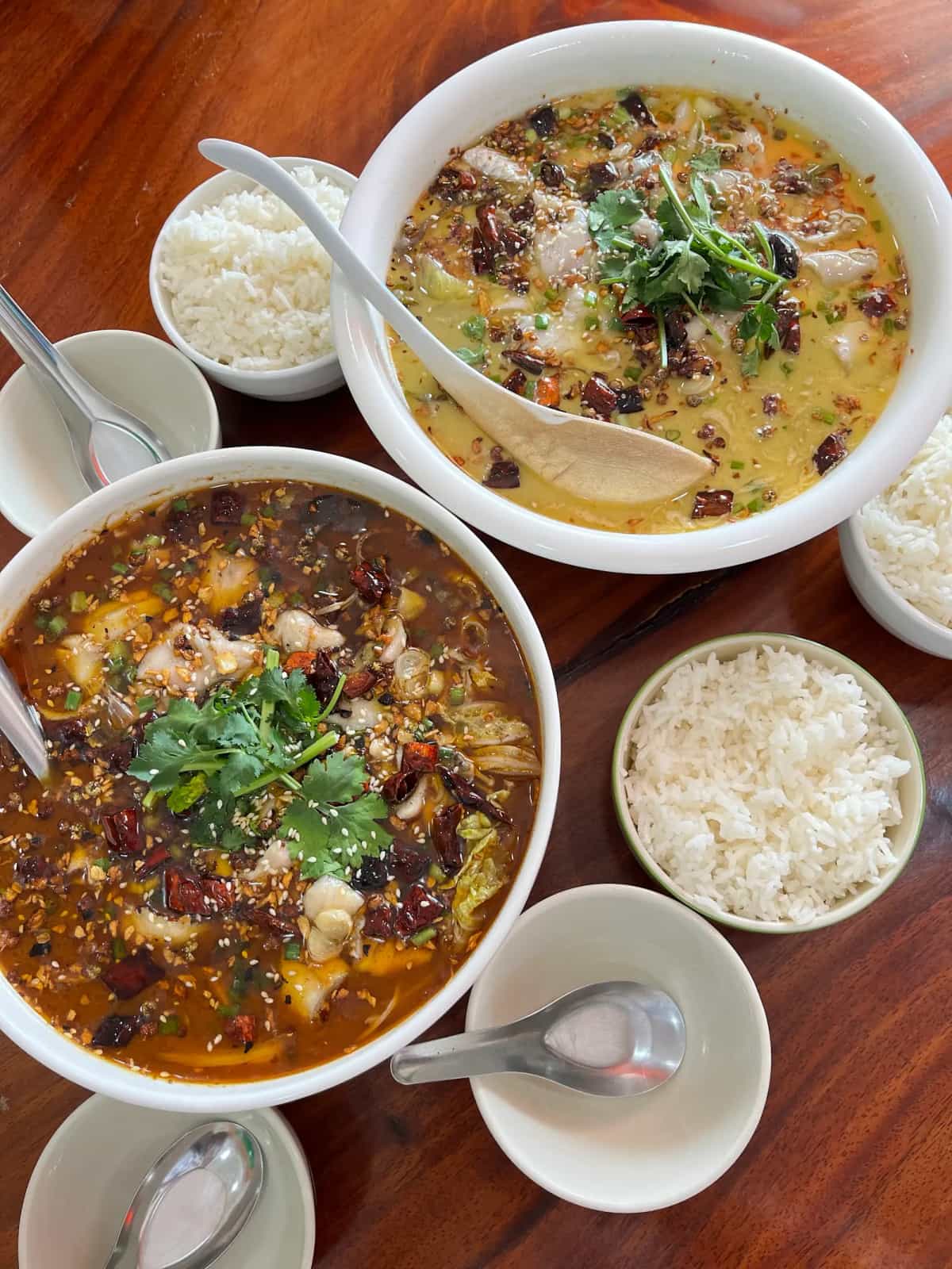 ฉวนช่าย 川菜 ( ร้านอาหารจีนเสฉวน )
