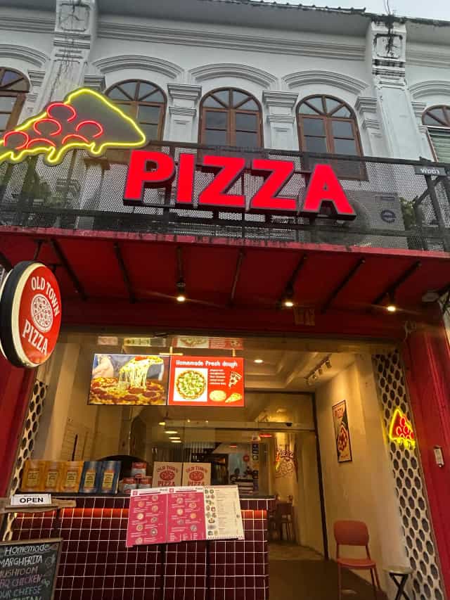 The Old town pizza - Phuket town
