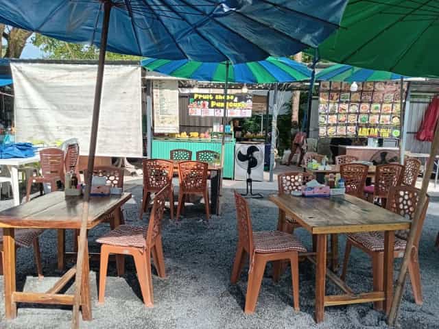 Amena halal food by Amena's daughter